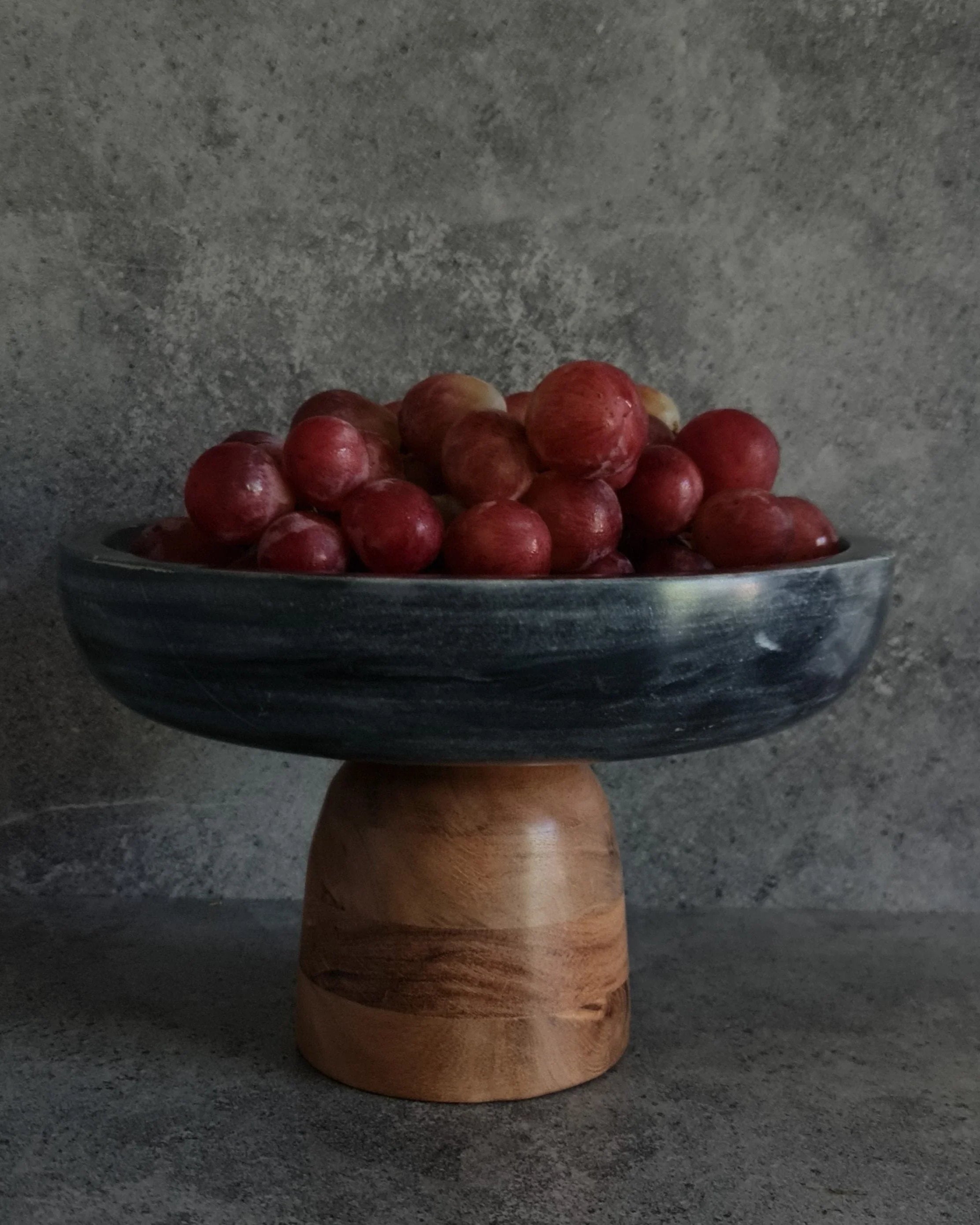 Serving Bowl & Fruit Bowls