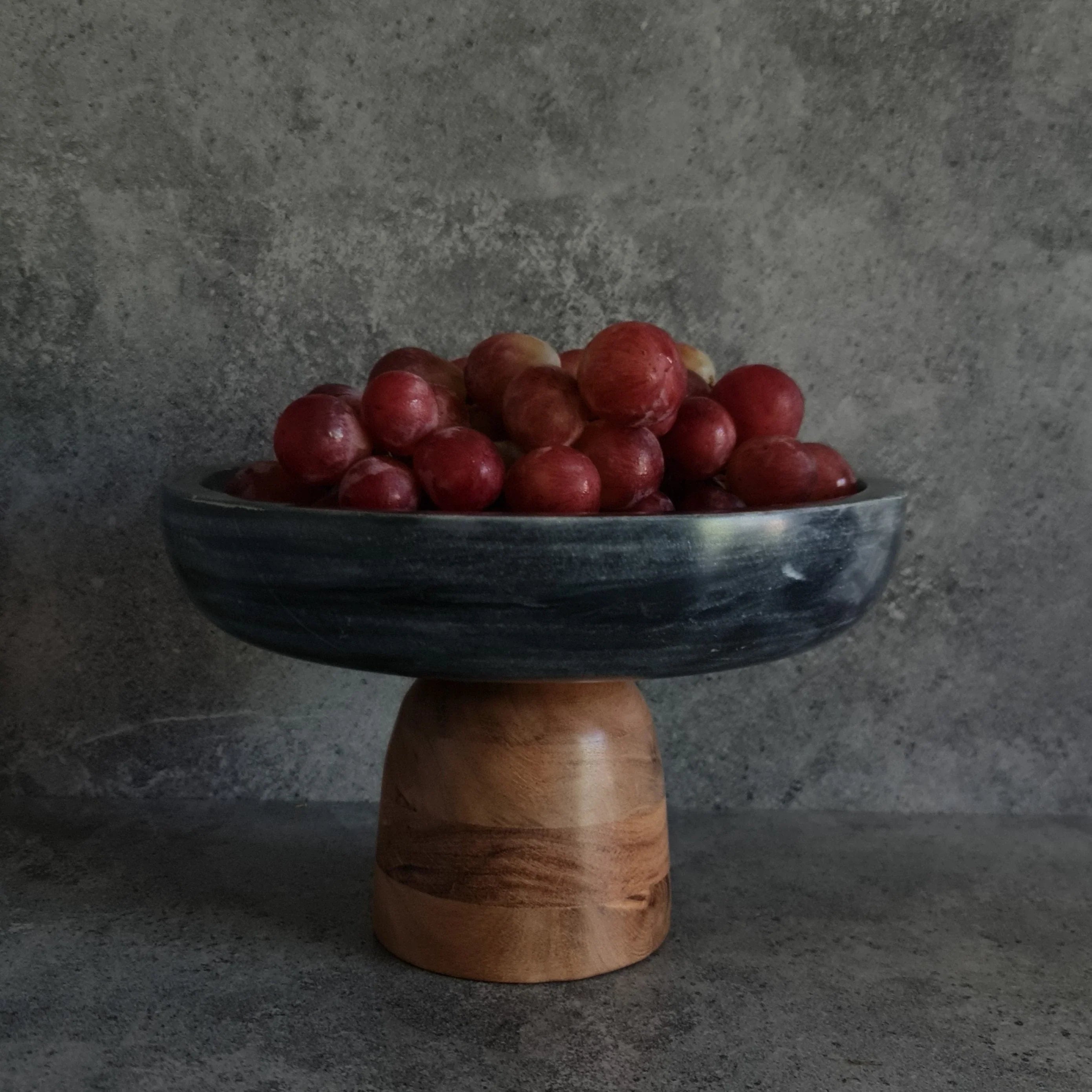 Serving Bowl & Fruit Bowls