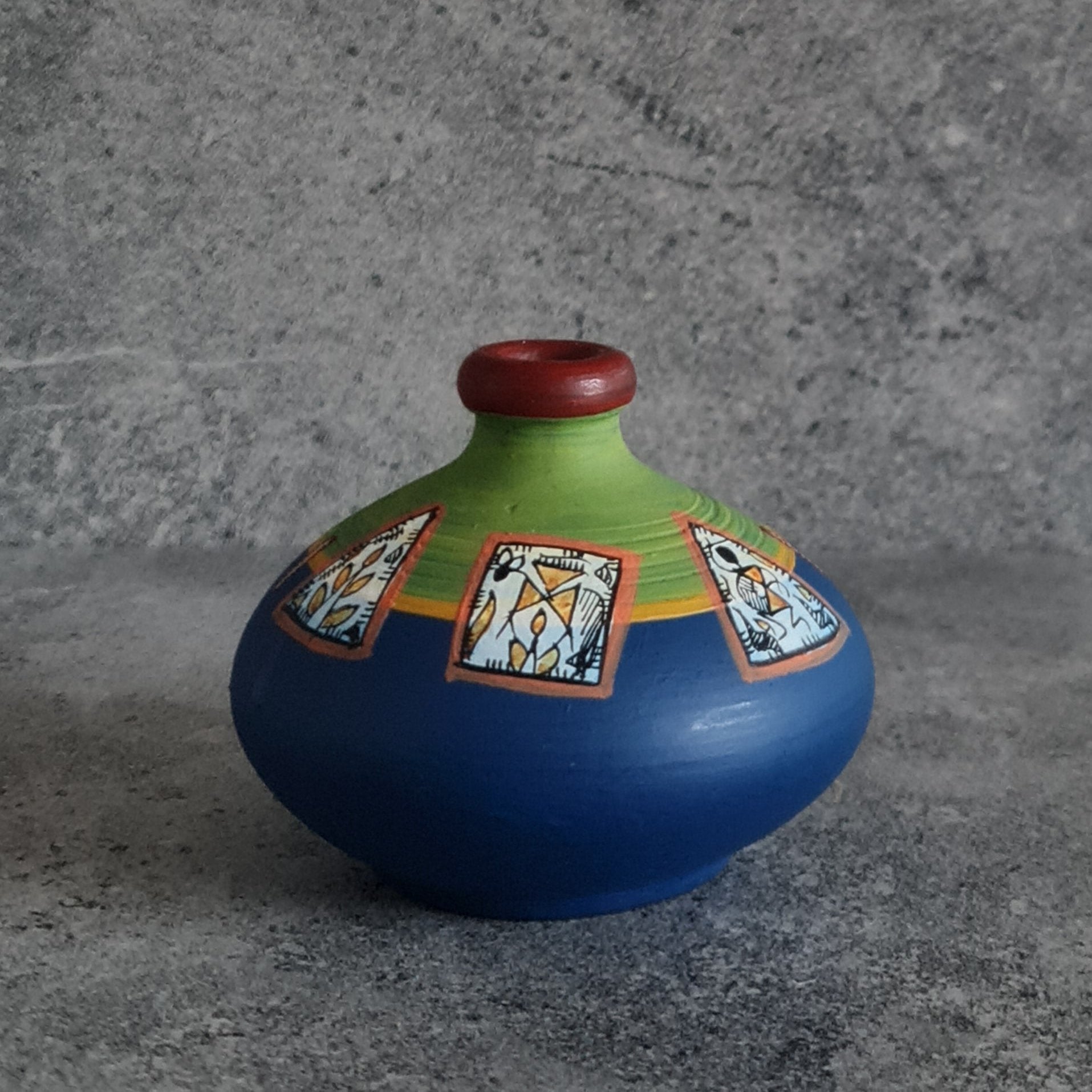 Handmade Miniature Vase, Home decor, Terracotta hand painted Vase, set of 2 mini Vase