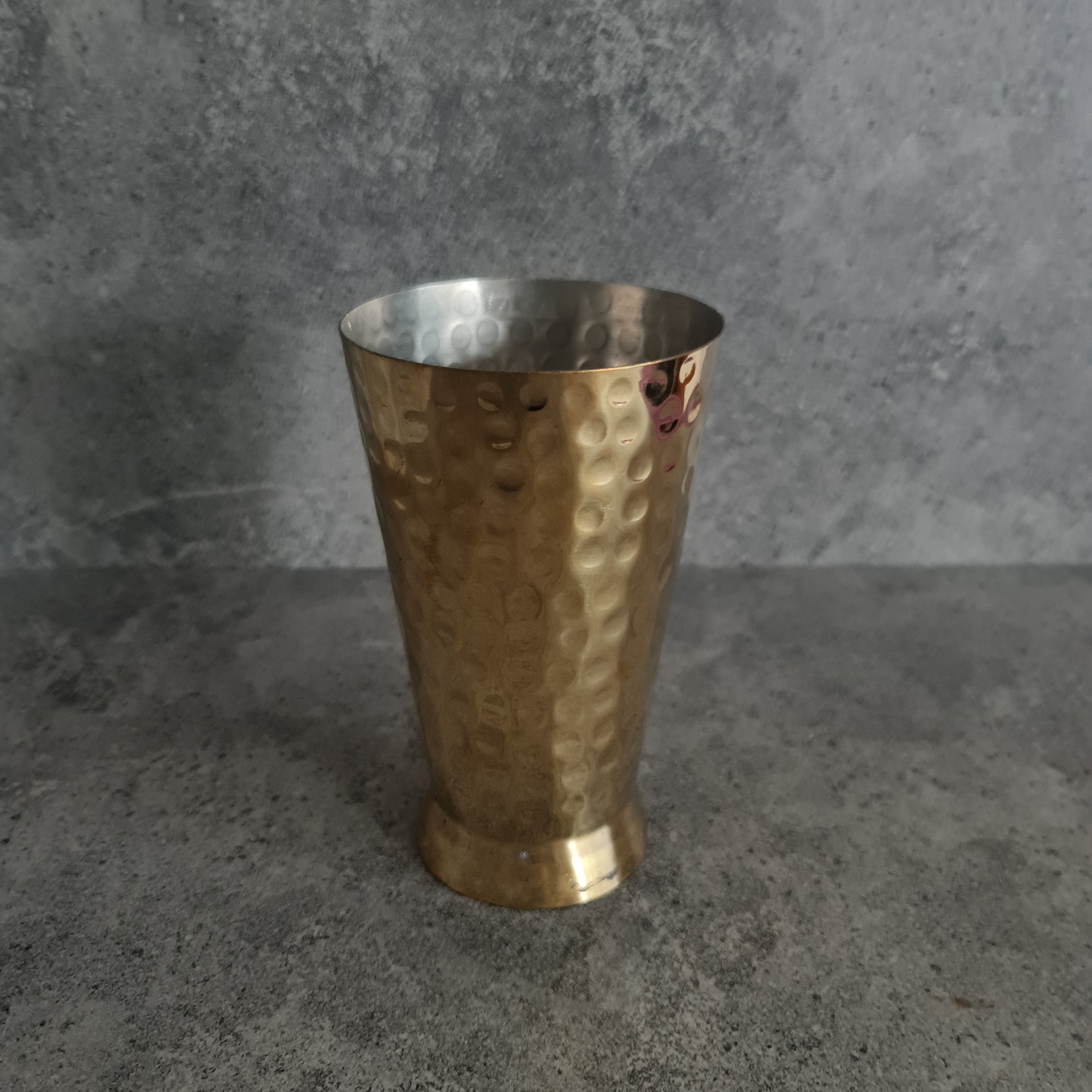 Brass Cocktail glass, Hammered Brass Water Tumbler, Water Mug, Barware Collection, Water storage , Handcrafted Brass Mug, Cocktail Glass, Tumbler, Decor