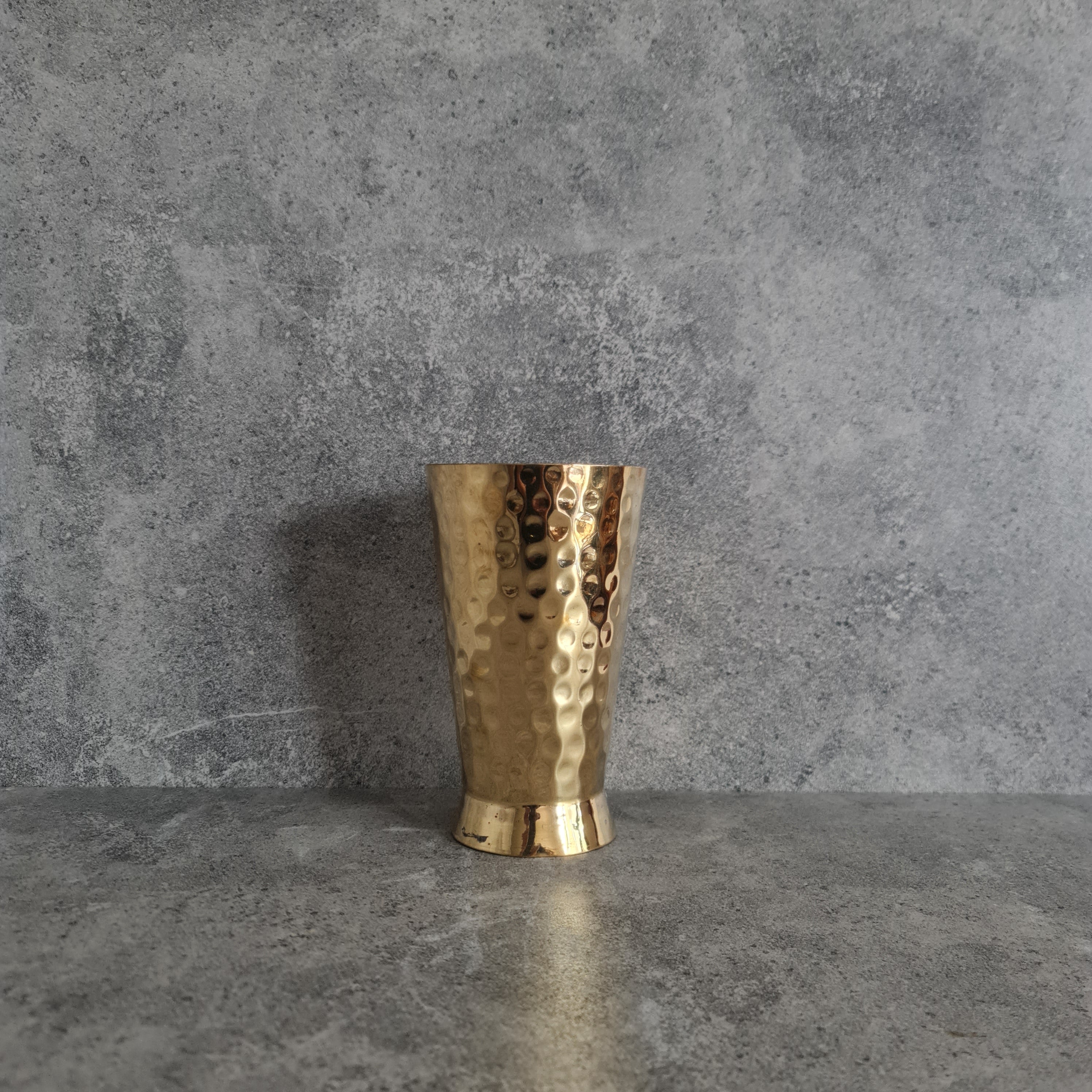 Brass Cocktail glass, Hammered Brass Water Tumbler, Water Mug, Barware Collection, Water storage , Handcrafted Brass Mug, Cocktail Glass, Tumbler, Decor