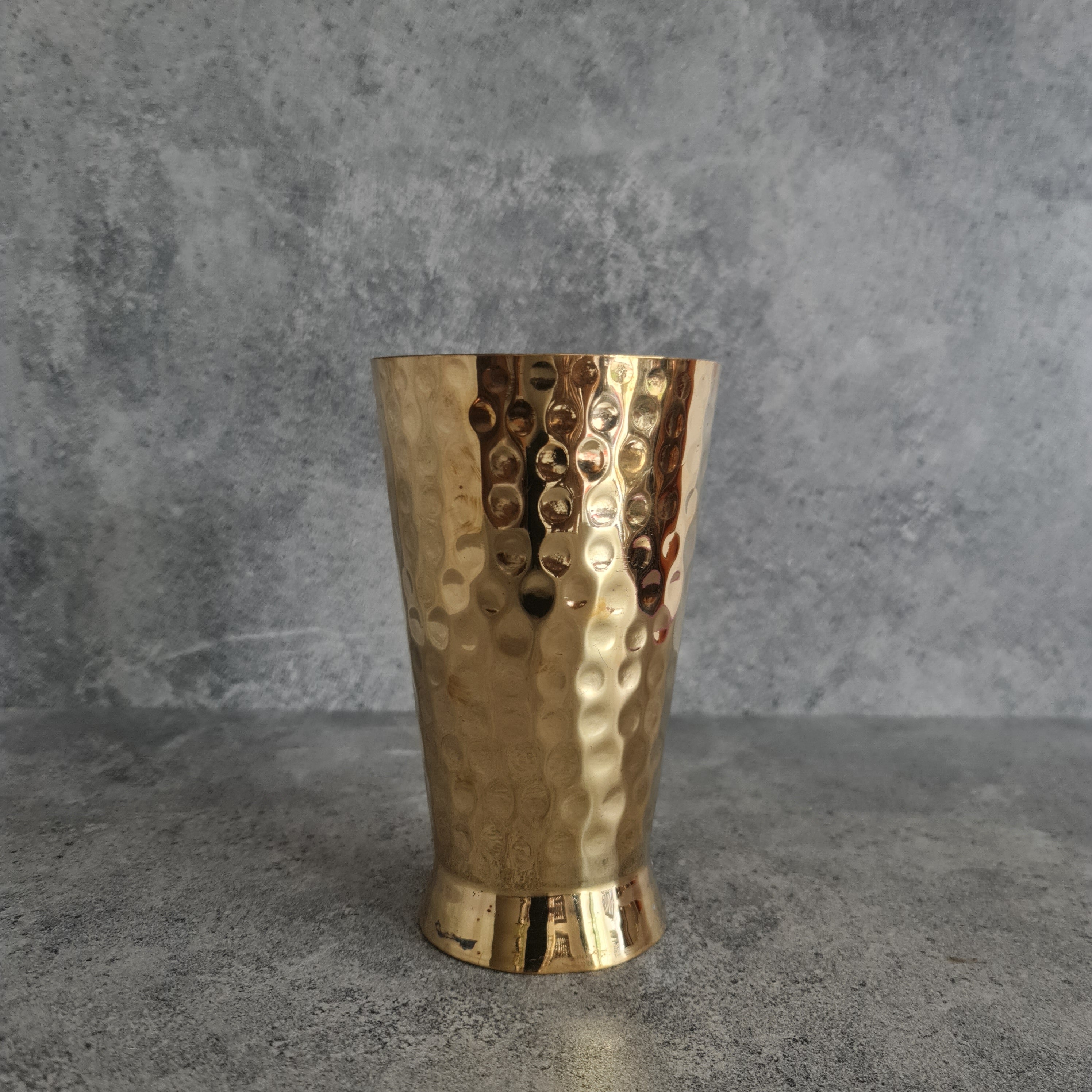 Brass Cocktail glass, Hammered Brass Water Tumbler, Water Mug, Barware Collection, Water storage , Handcrafted Brass Mug, Cocktail Glass, Tumbler, Decor