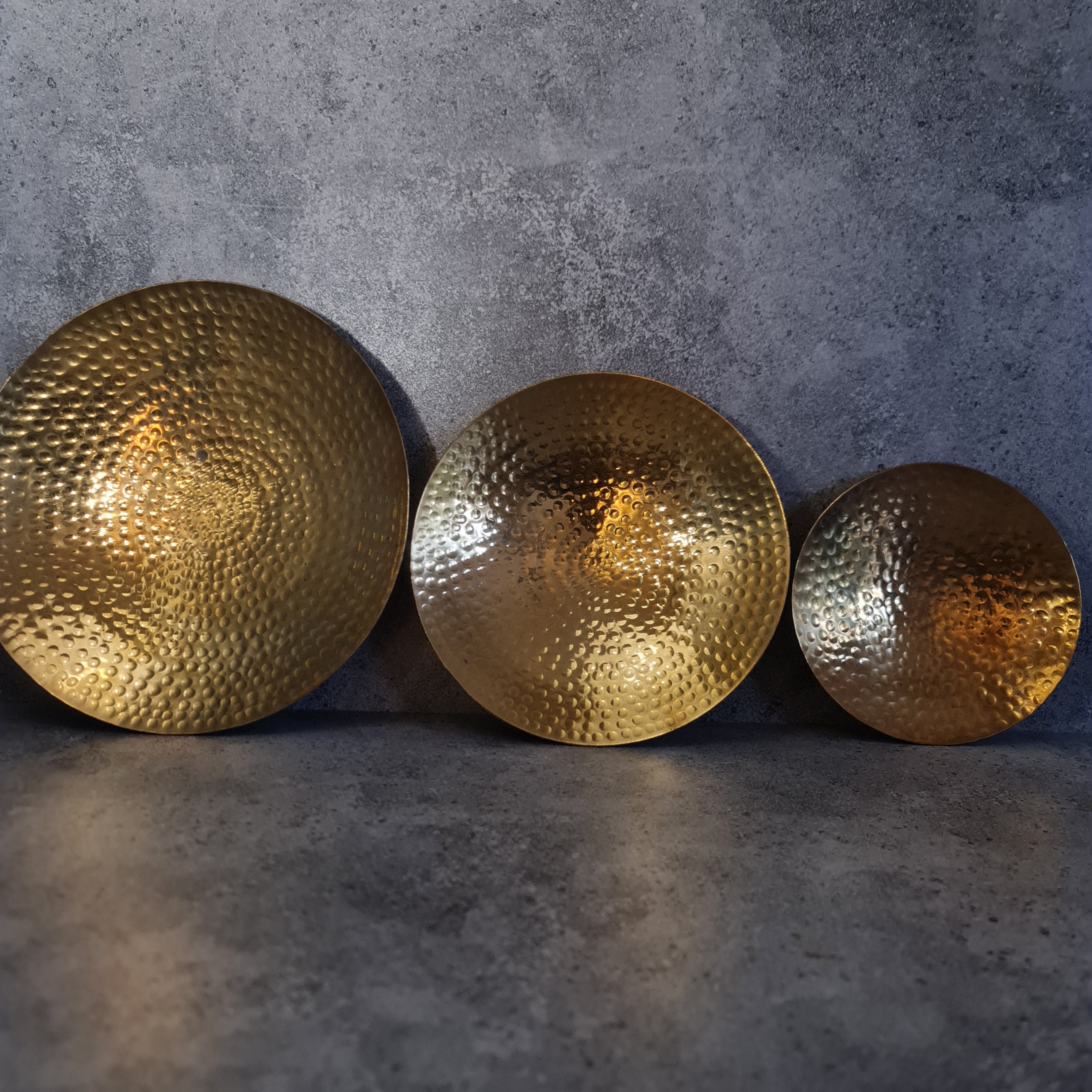 Brass Curved Plates - Set of 3, Brass Bowl, Brass Serving Bowl, Home Decor, Decorative Brass Plate, Serving Plate, Hammered Plate, Decor Piece