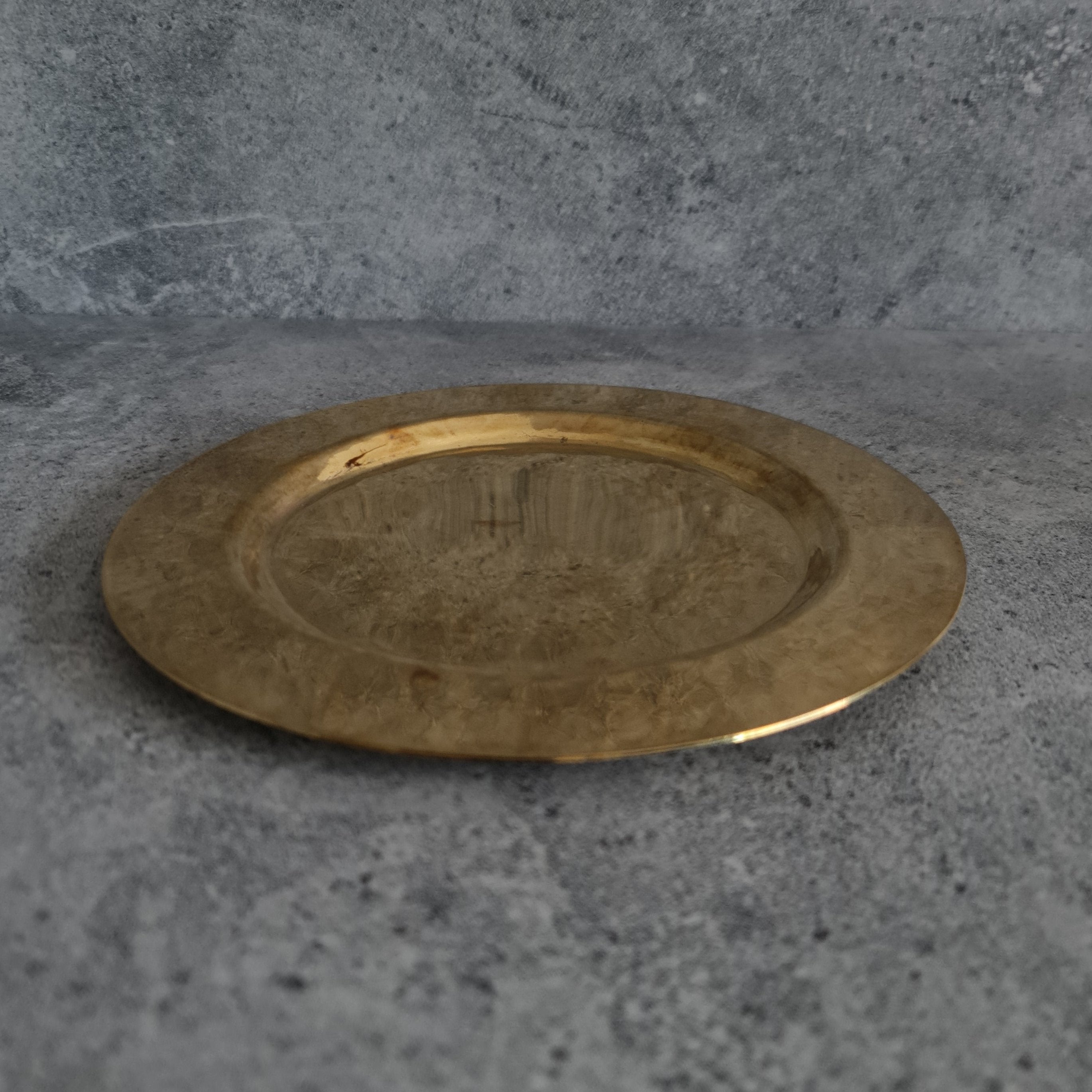 Brass Decorative Tray - Home Decor, Brass Plates, Brass Serving Plate, Home Decor, Decorative Brass Plate, Decor Piece, Brass Platter