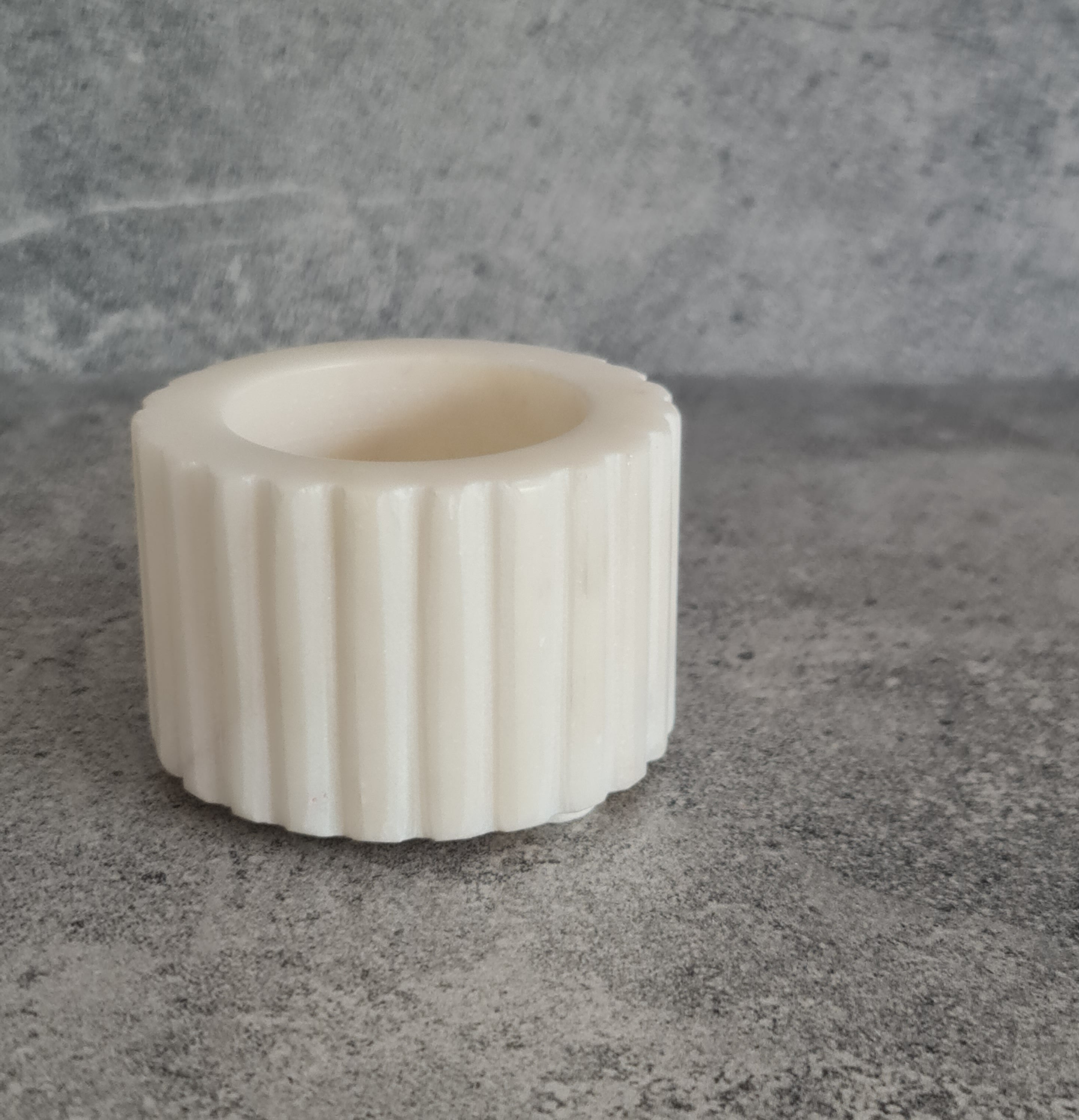 Candle Stand - white Marble
White marble candle stand
White marble ribbed candle stand
Home decor
Gift