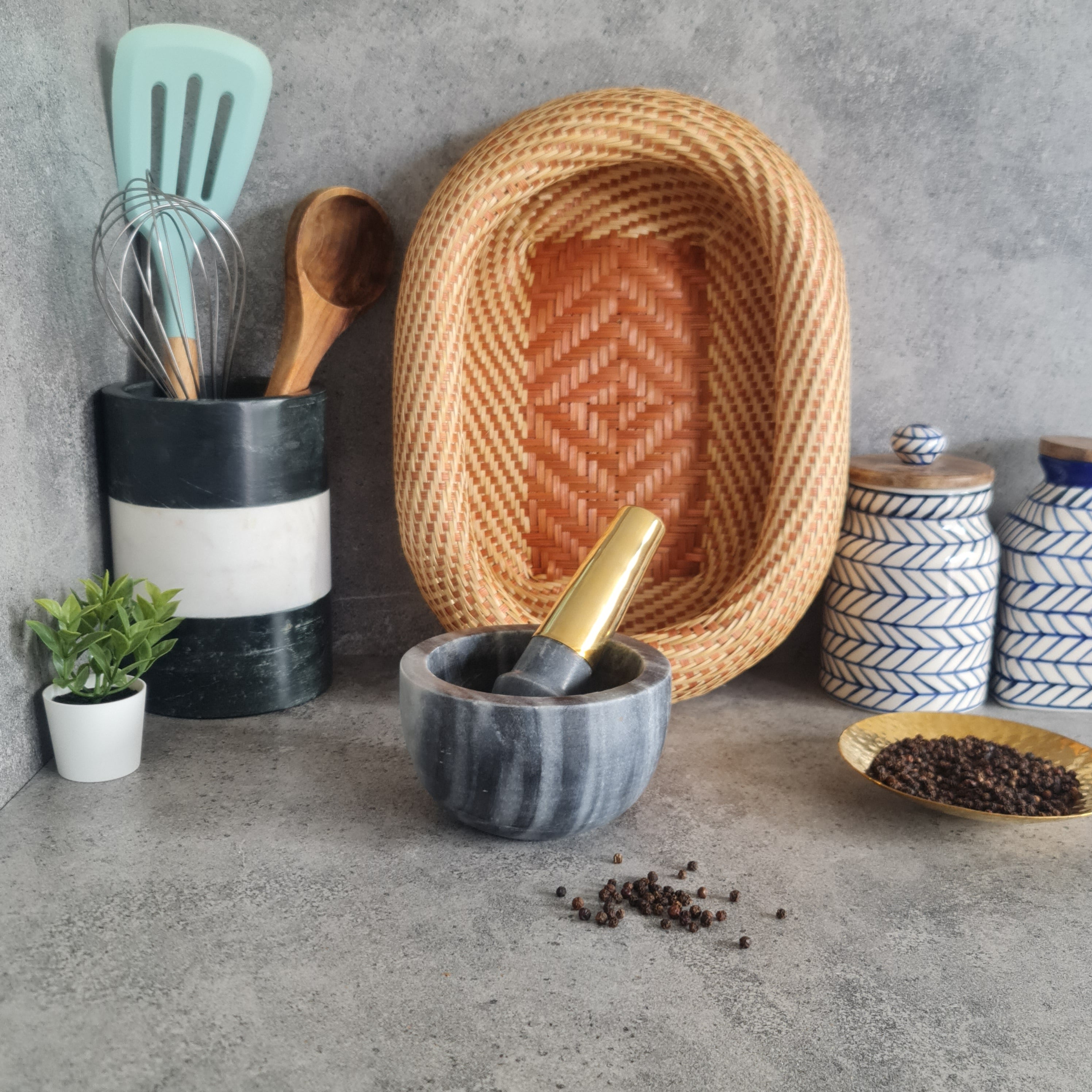 Mortar and Pestle Marble, Marble Mortar & Pestle with Brass Handle