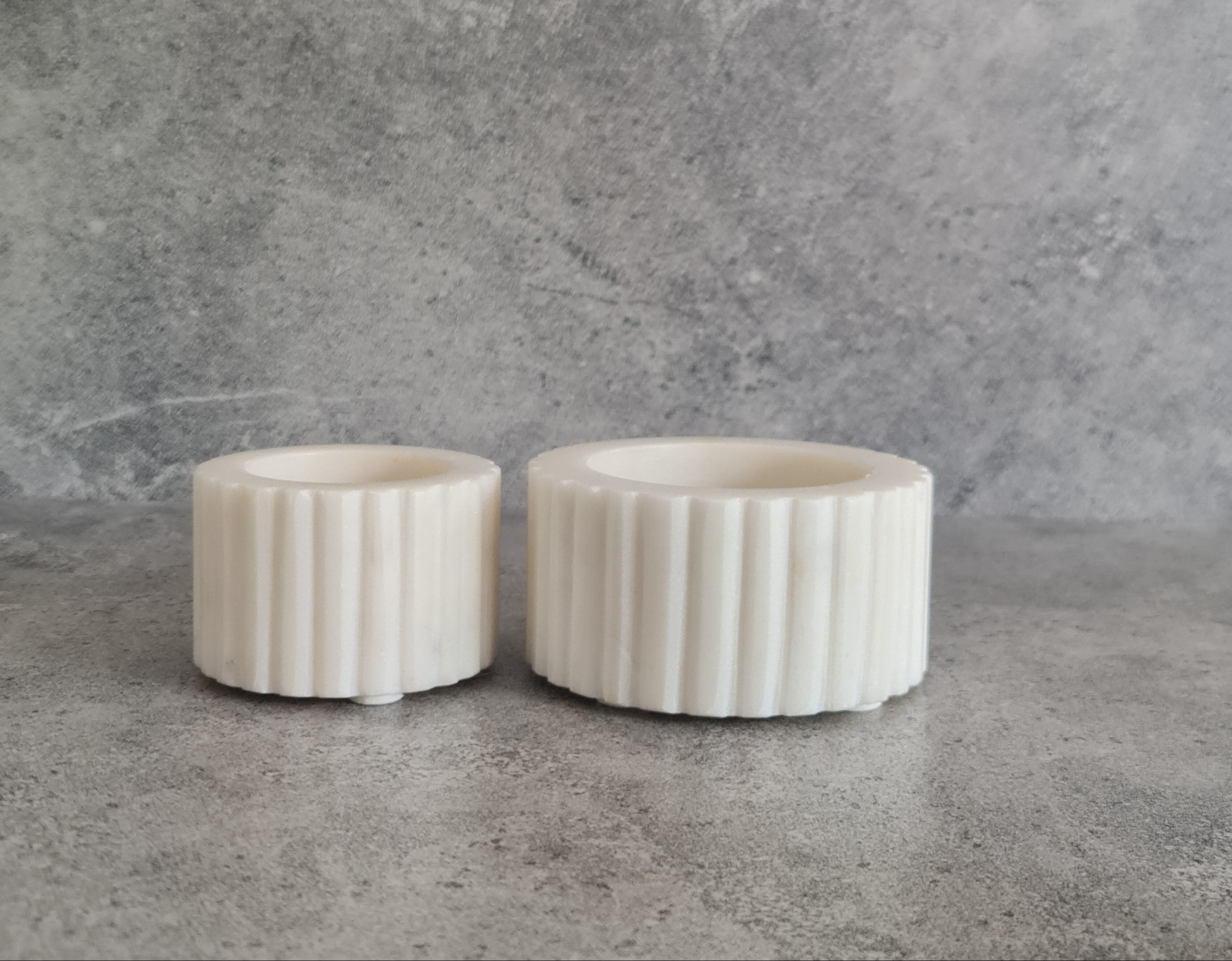 Candle Stand - white Marble
White marble candle stand
White marble ribbed candle stand
Home decor
Gift