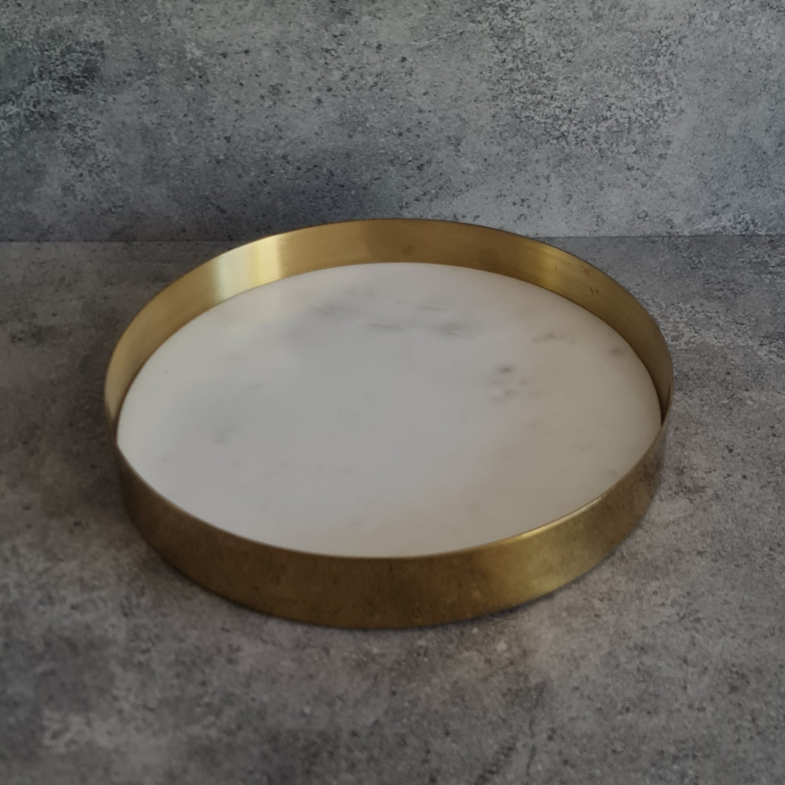 White Marble Tray, White Marble Decorative tray, White Marble Tray with Plain Brass Ring