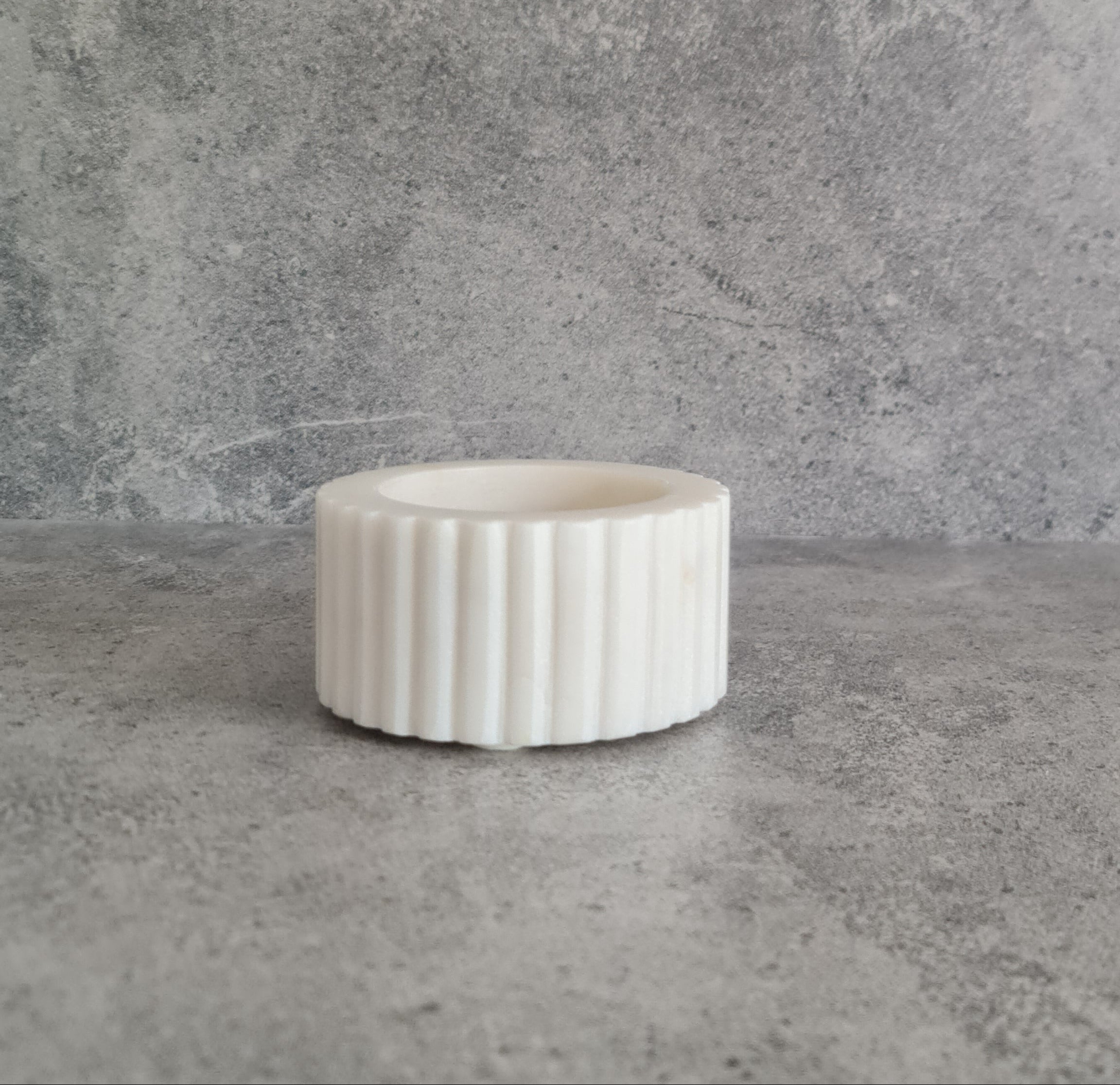 Candle Stand - white Marble
White marble candle stand
White marble ribbed candle stand
Home decor
Gift